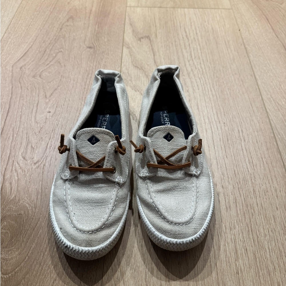 Sperry Women’s Cream Boat Shoes